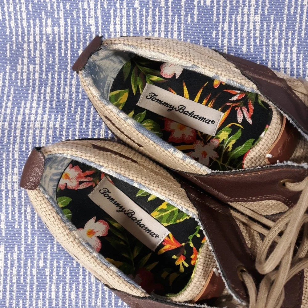 Tommy Bahama Boat Shoes Mens 11 Leather Upper Lace Up Beige Brown